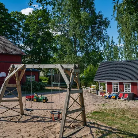 Pikkupehtoori By Interhome * Hirsjärvi